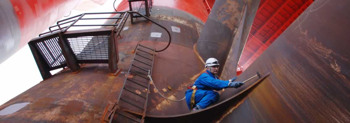 Fatigue cracks in marine structures